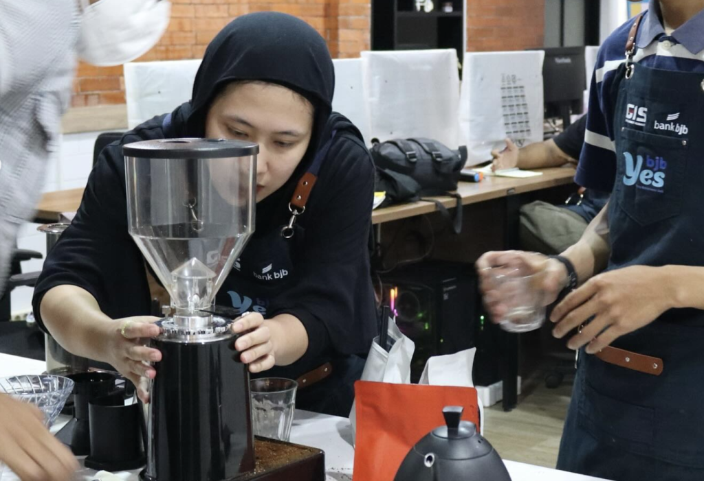 pelatihan barista gis indonesia